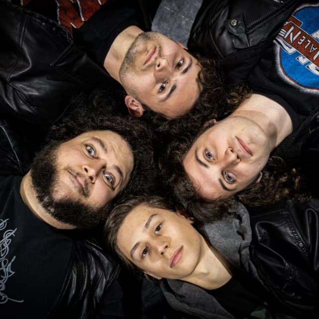 Adam and the Metal Hawks – Pop