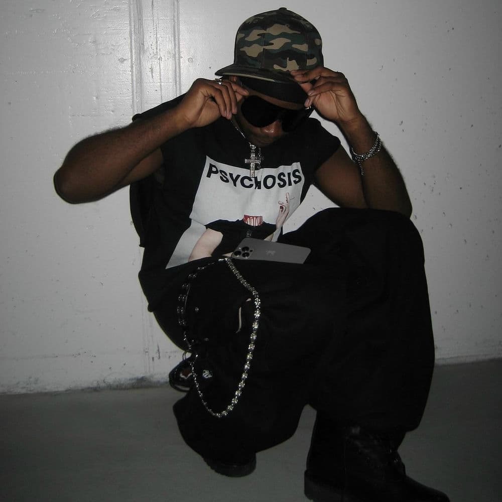 Myles Lloyd – Electro