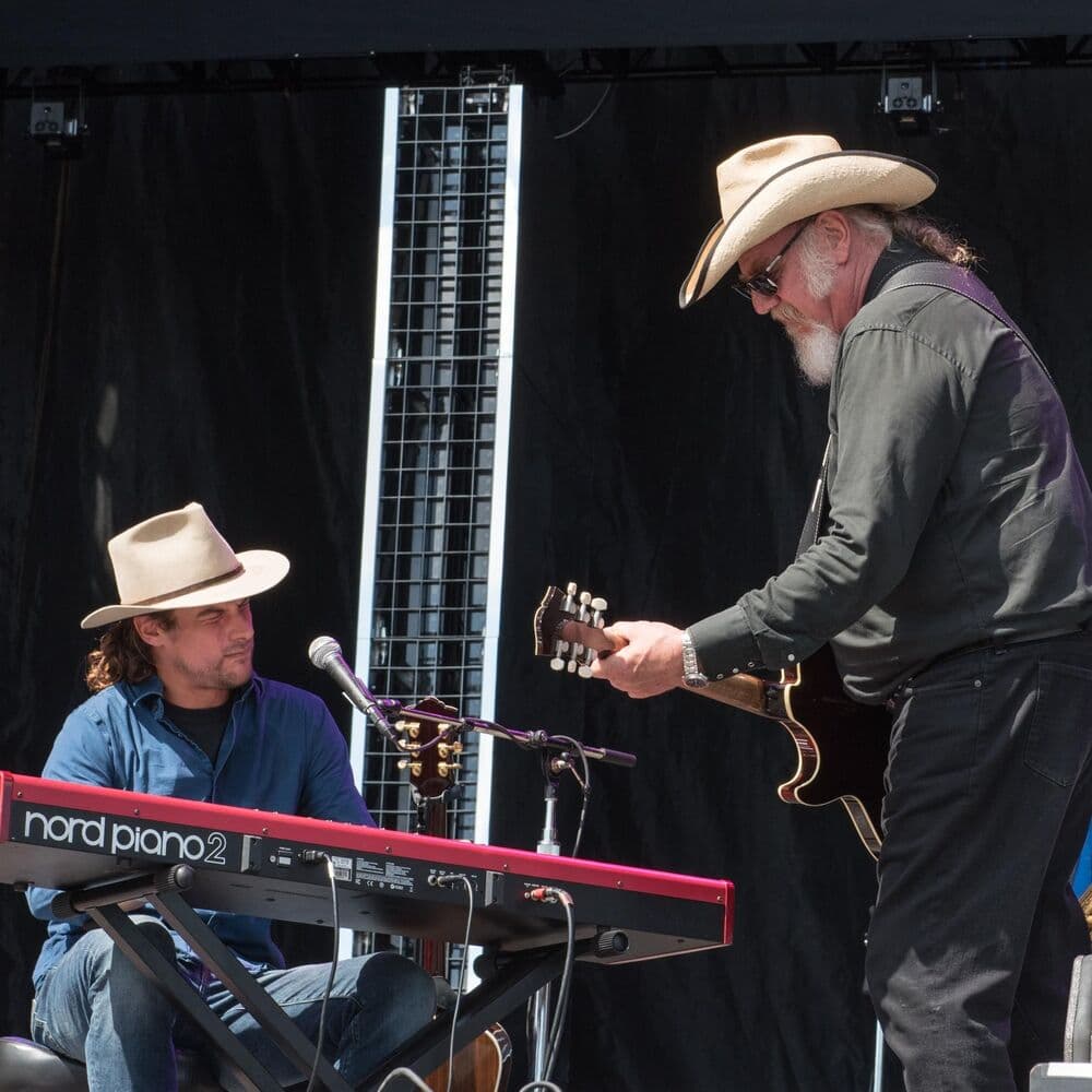 Asleep At the Wheel – Folk