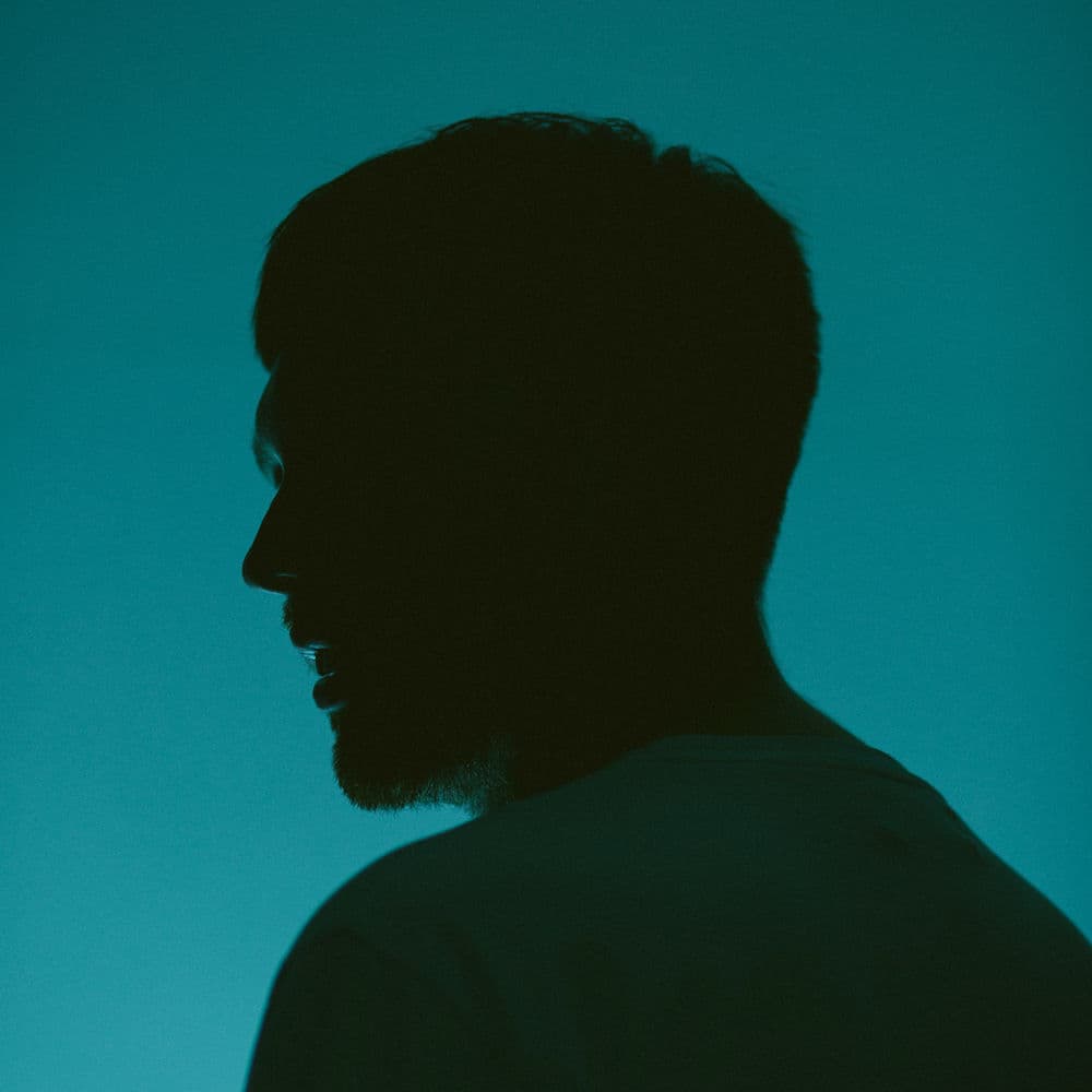 Adam Curtain – Electro