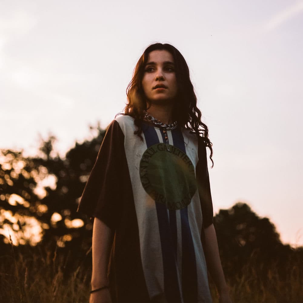 NINA VERSYP – Pop