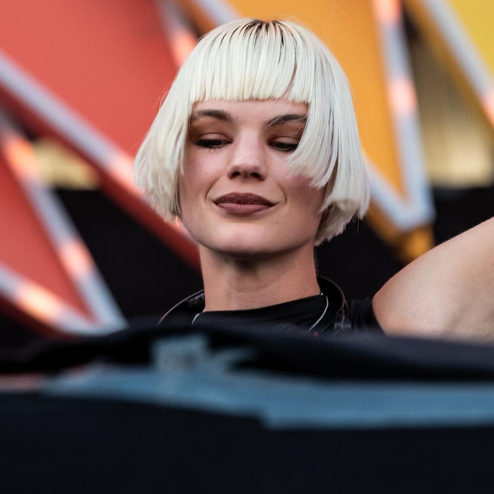 Estella Boersma – Dance