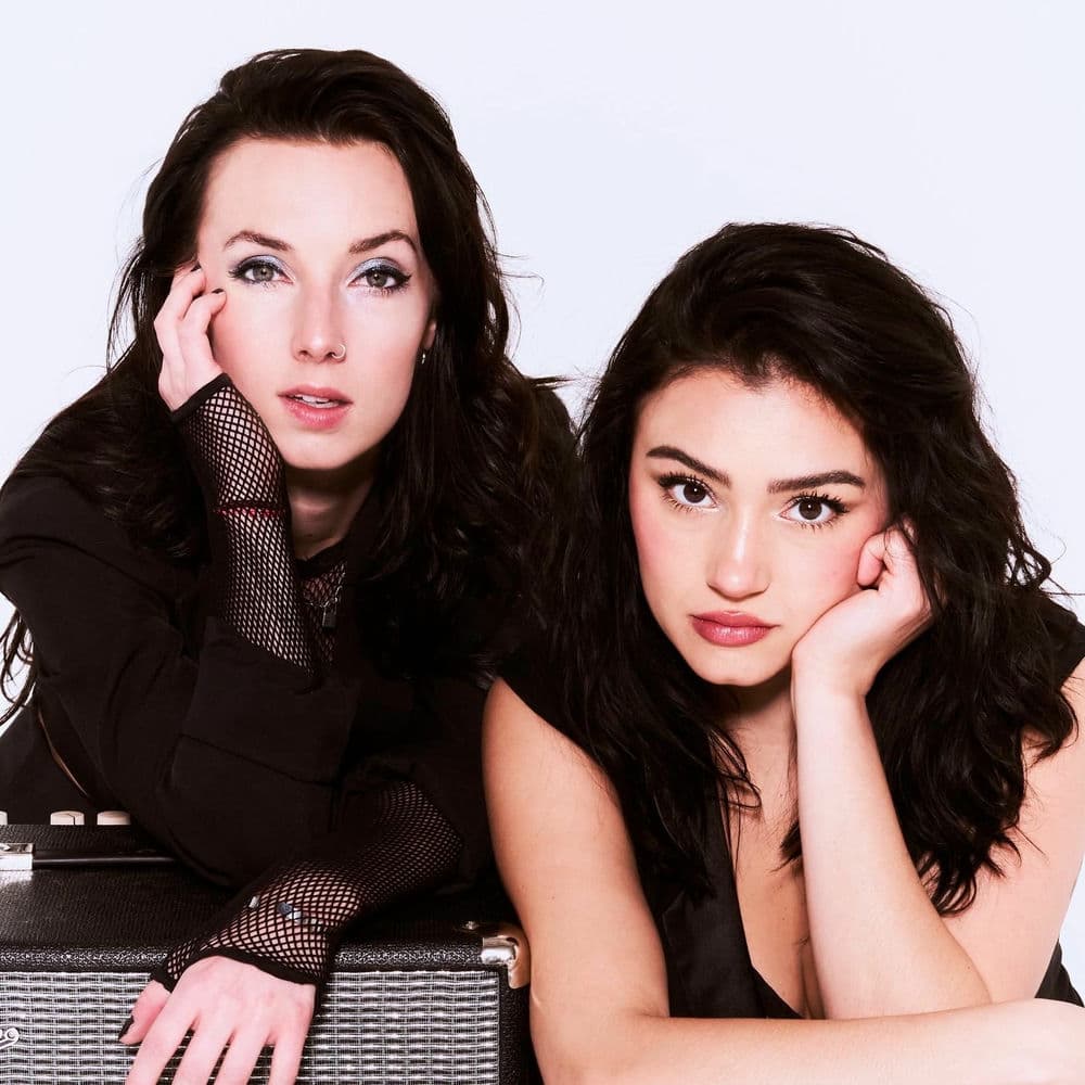 Daisy Grenade – Rock