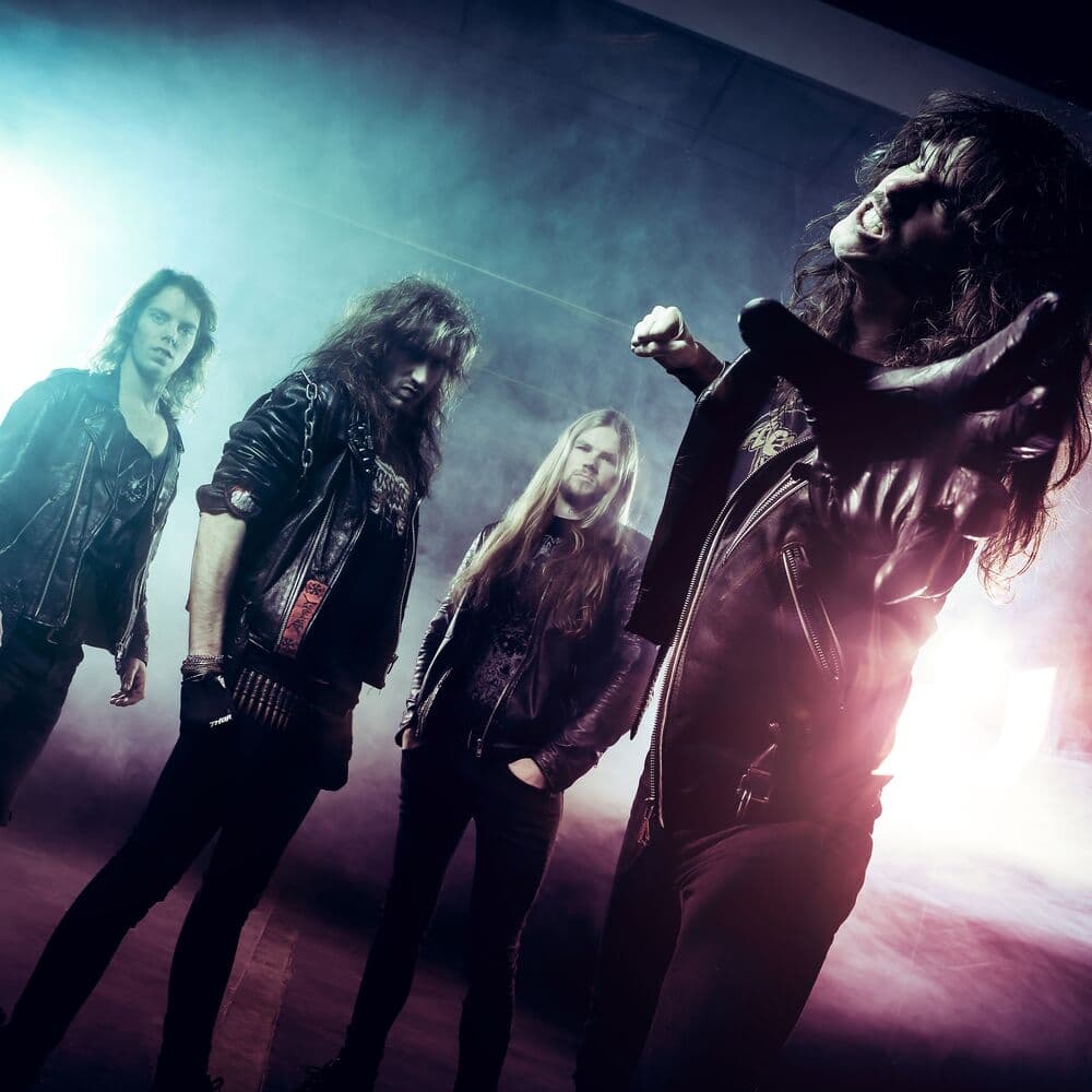 Evil Invaders – Speed Metal