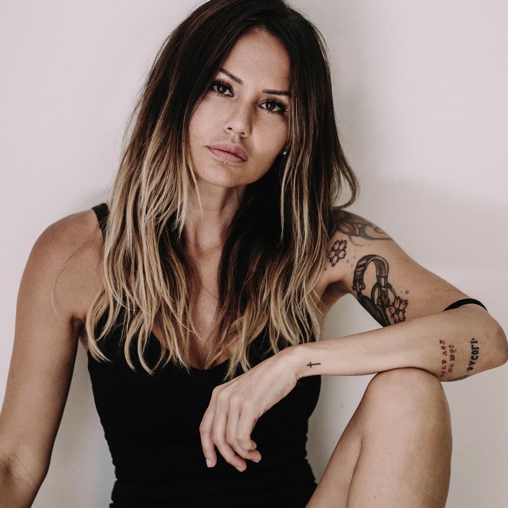 Deborah De Luca – Techno