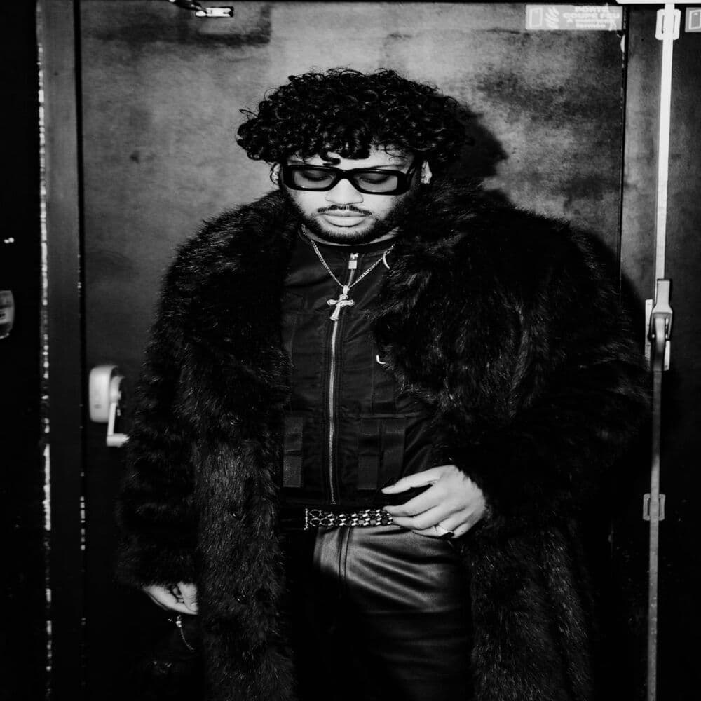 SONNY RAVE – R&B