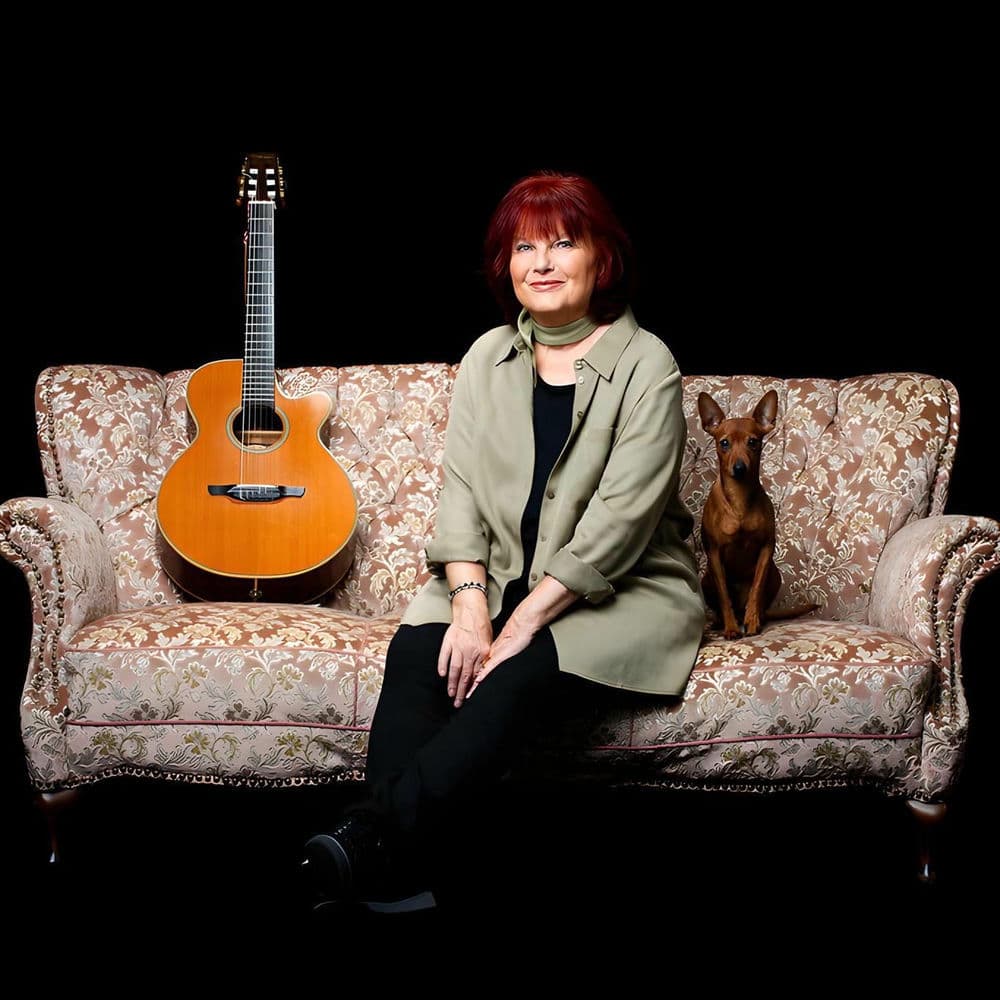 Joana – Folk