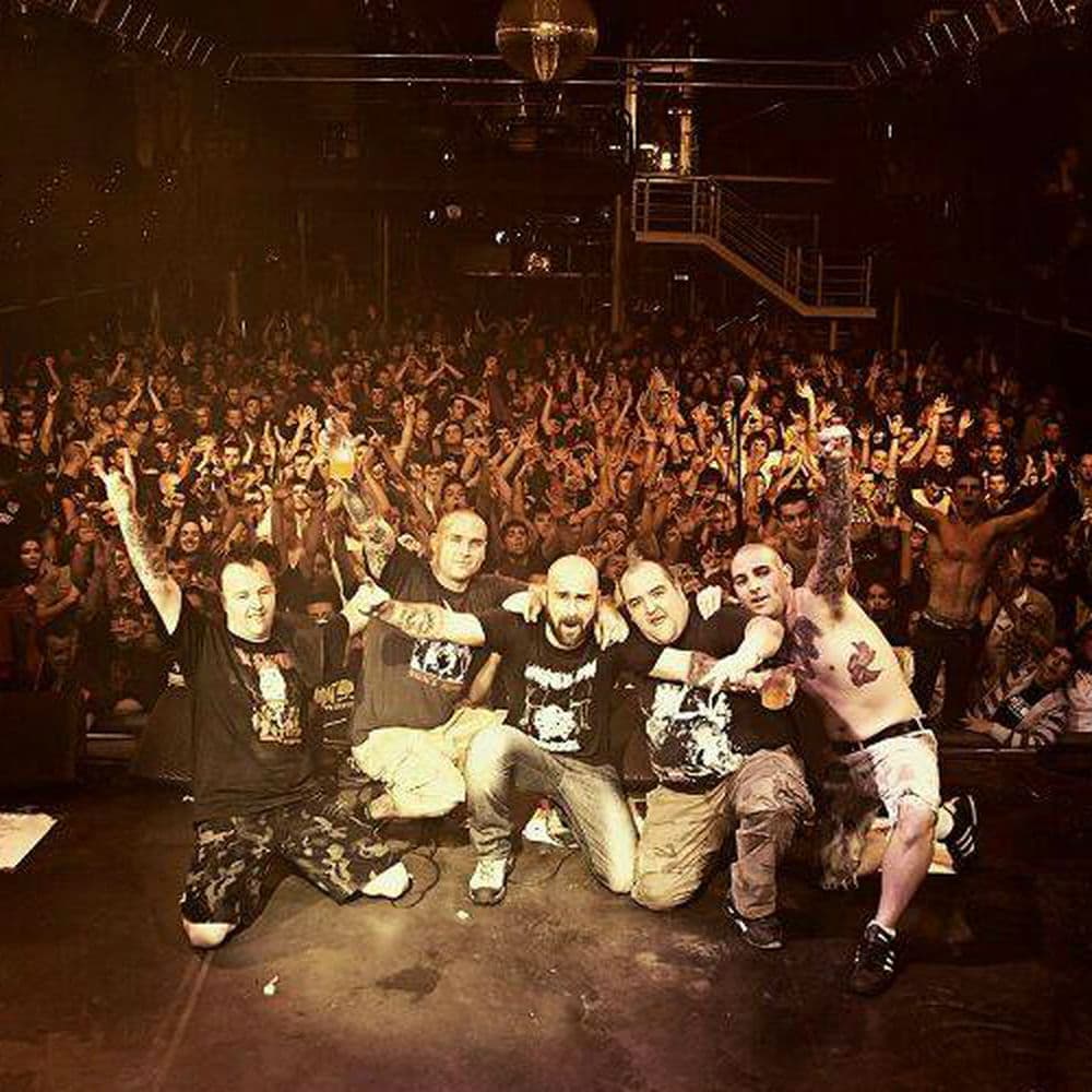 Non Servium – Punk
