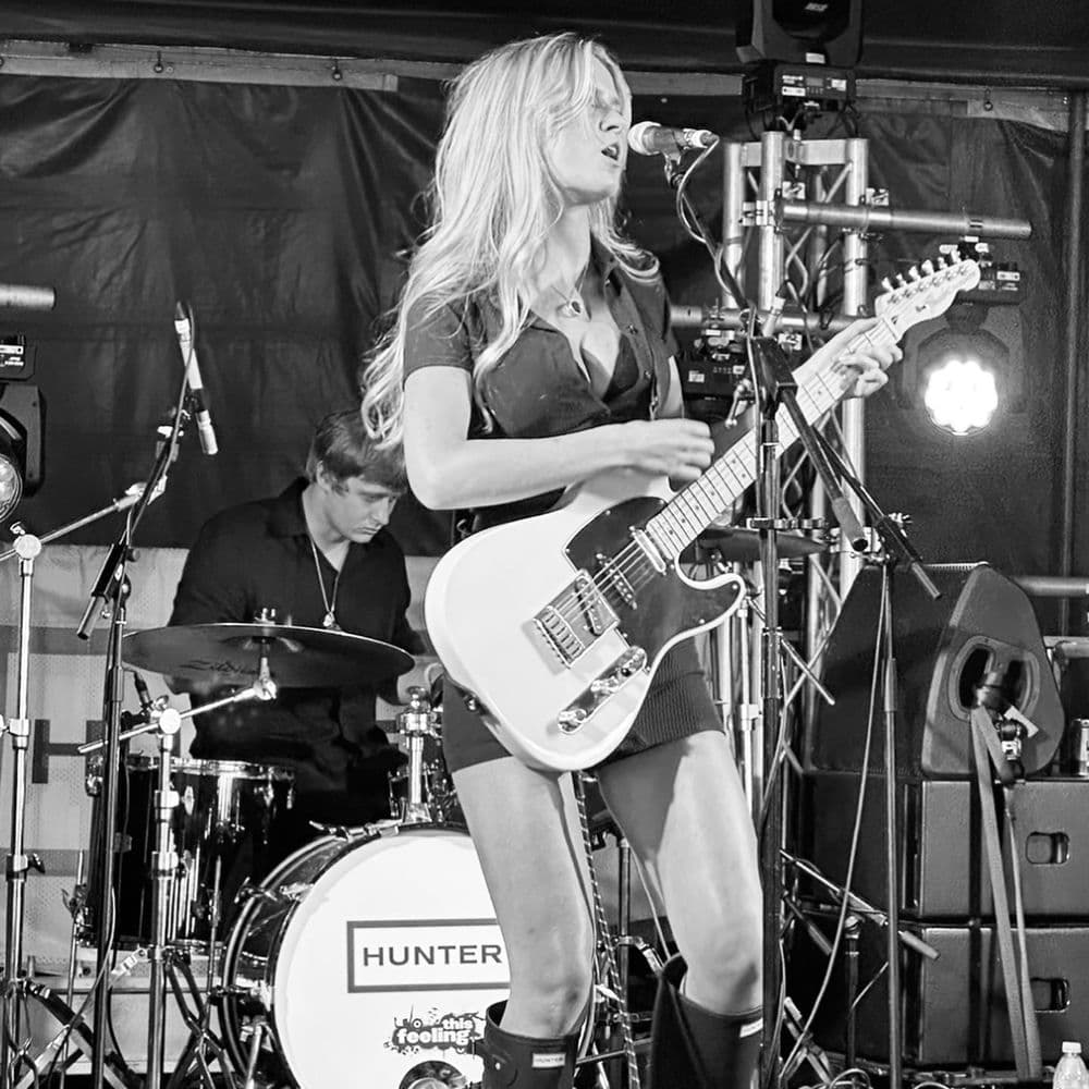 LISSY TAYLOR – Pop