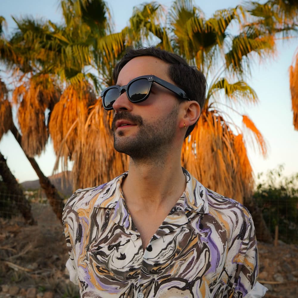 GIZMO VARILLAS – Pop