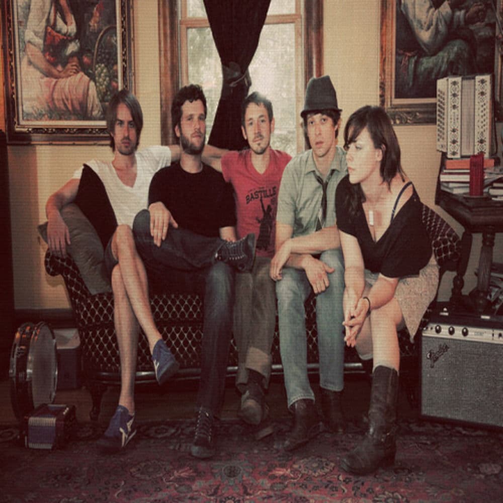 Rogue Valley – Pop