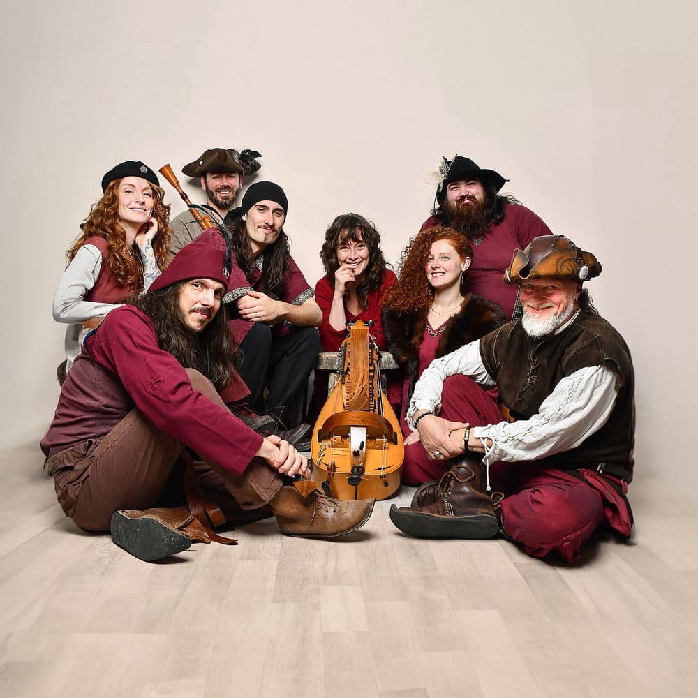 LES COMPAGNONS DU GRAS JAMBON – Folk