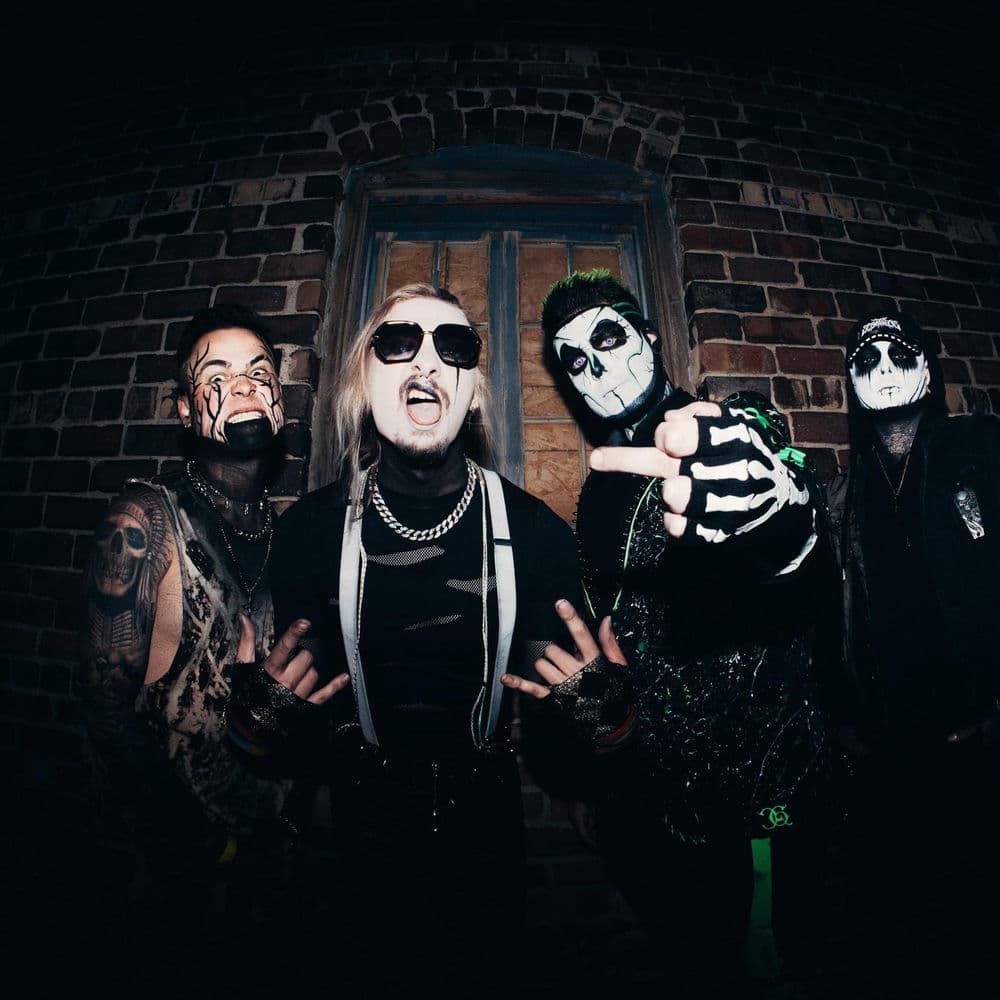 Dark Divine – Heavy Metal