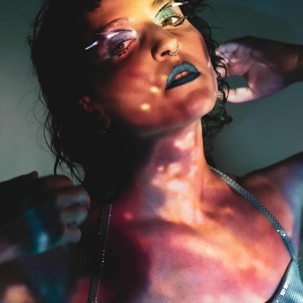 Josie – Electro