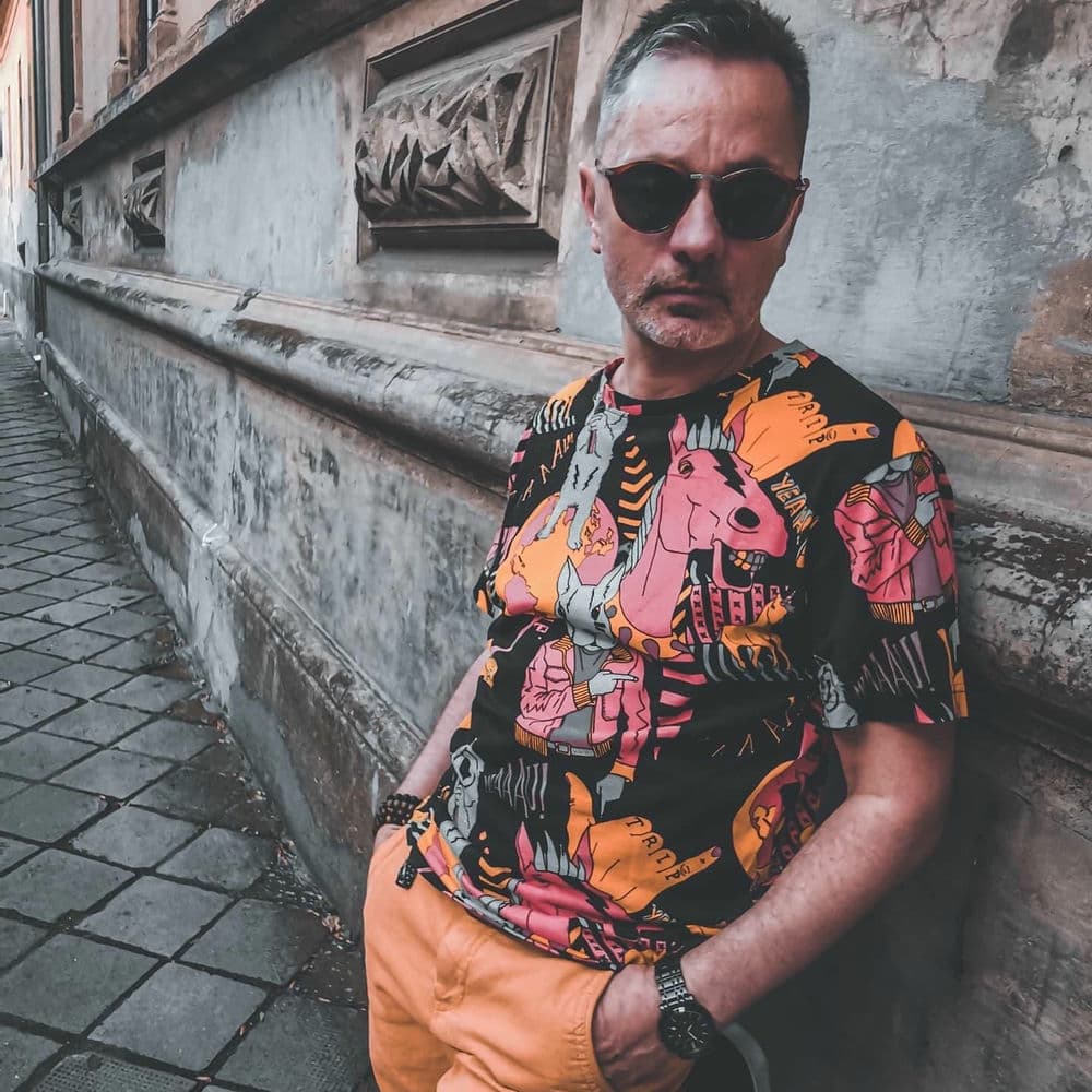 James Cole – Techno