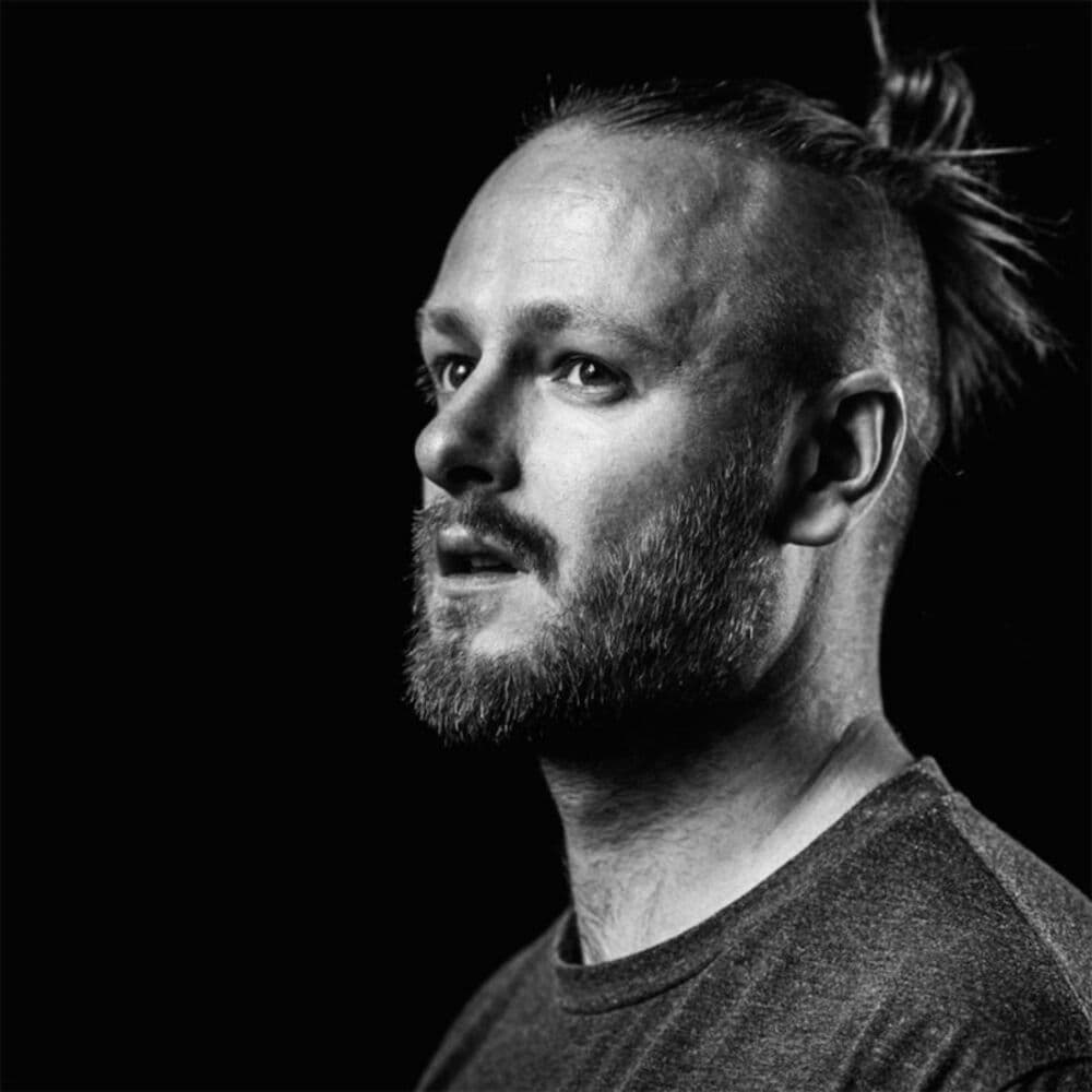 SAM BINGA – Dance
