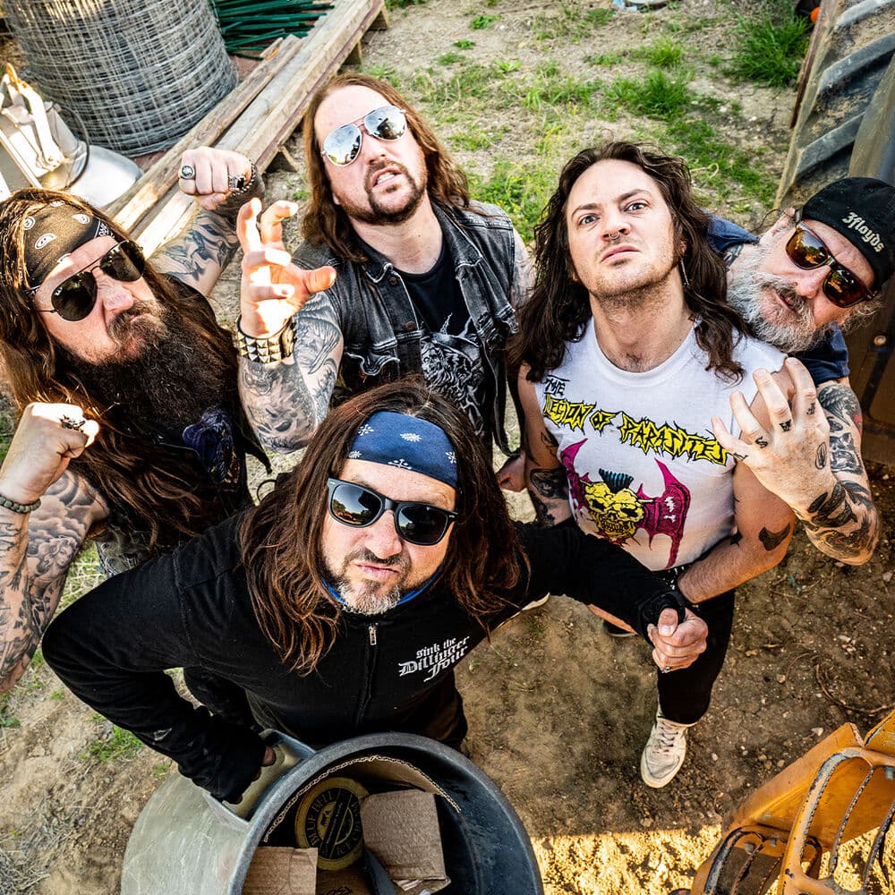 MUNICIPAL WASTE – Punk
