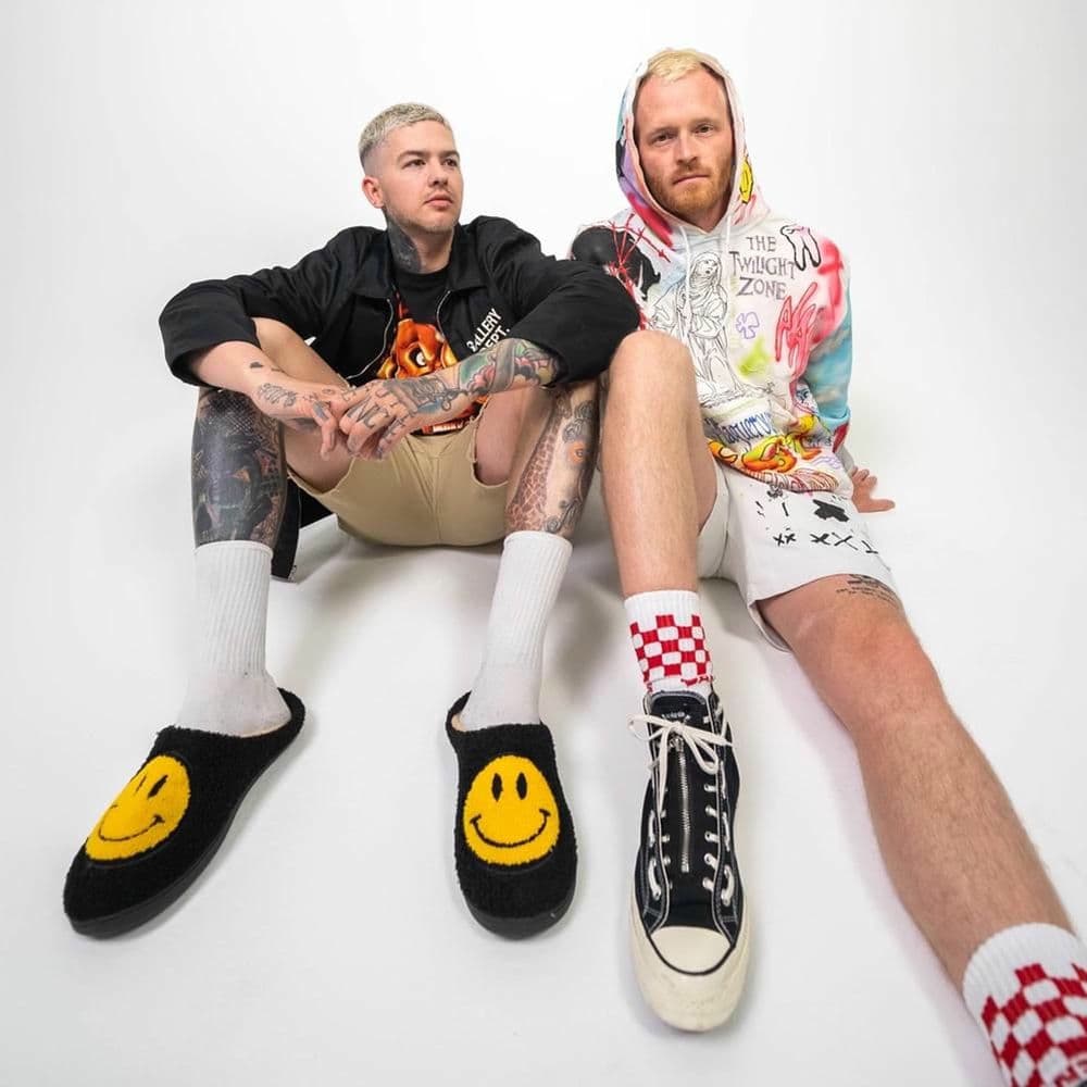 girlfriends – Pop Punk