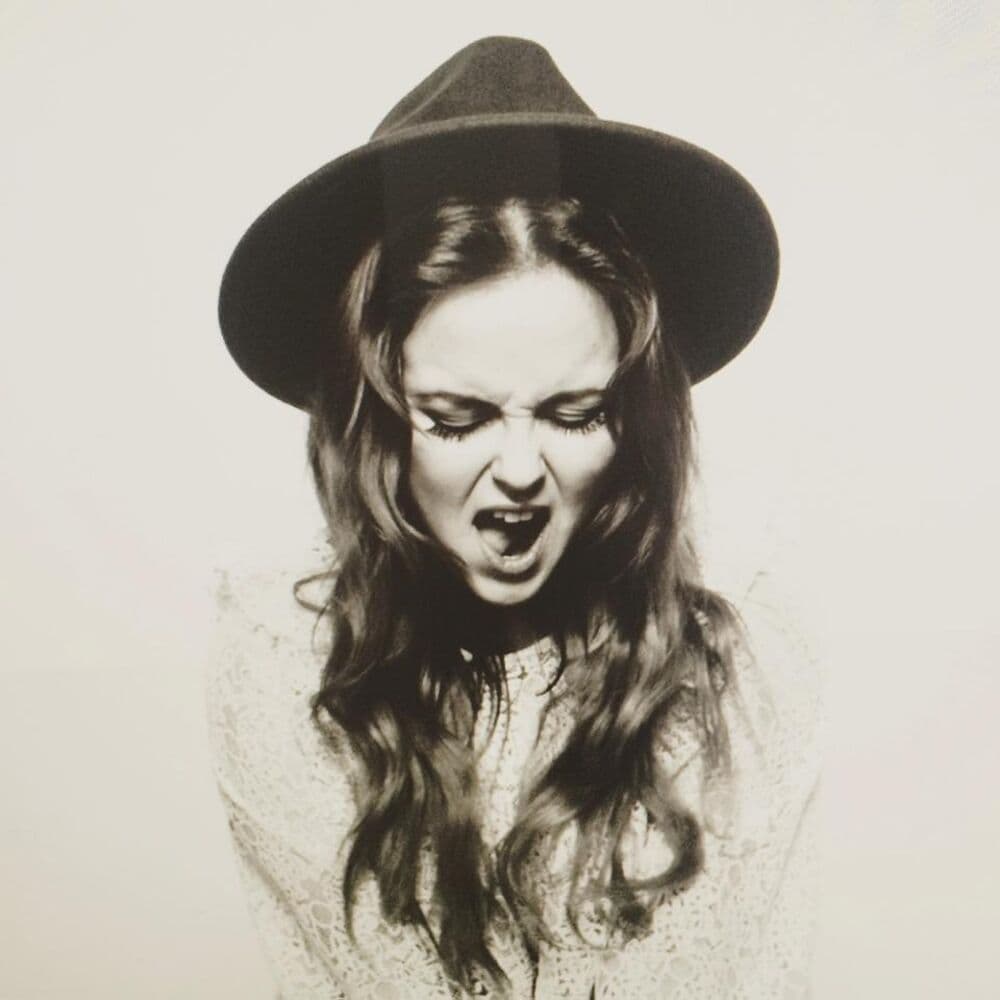 Ellinoora – Pop