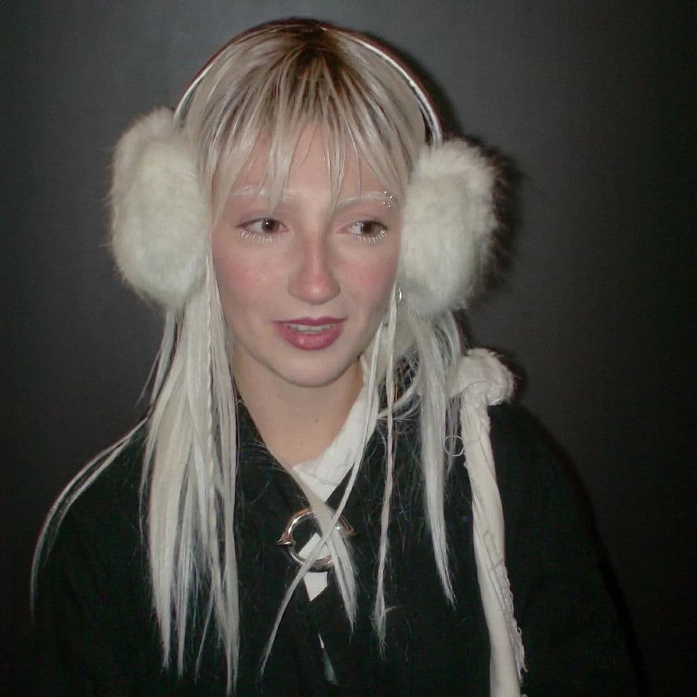 Erika Sirola – Singer-Songwriter