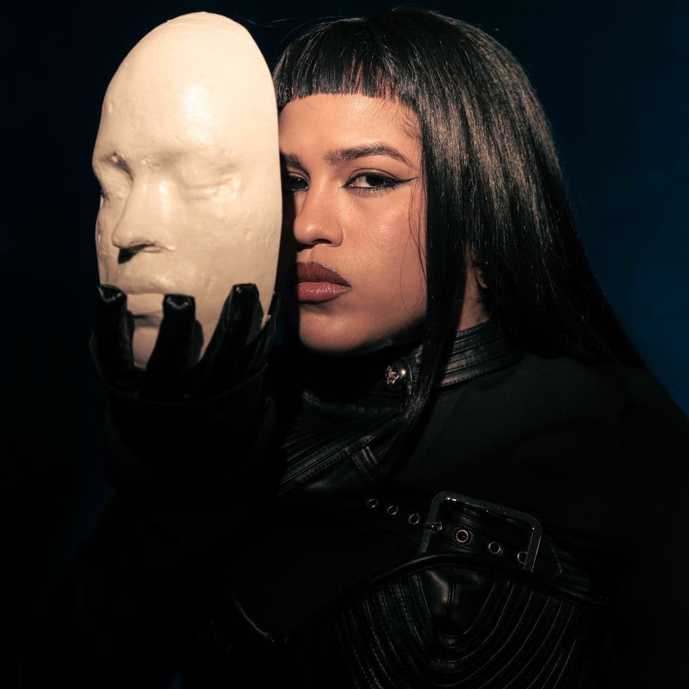 LA VALENTINA – Latin