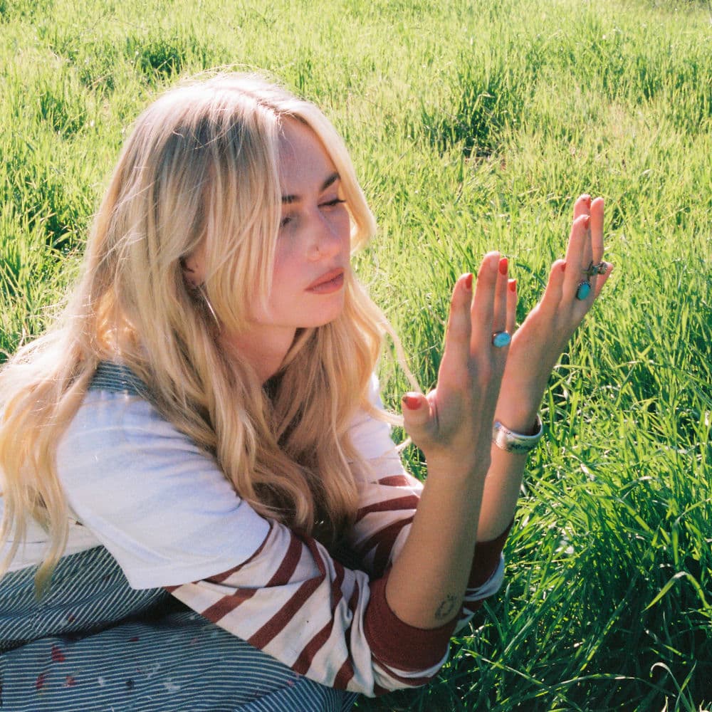 Claire Rosinkranz – Pop