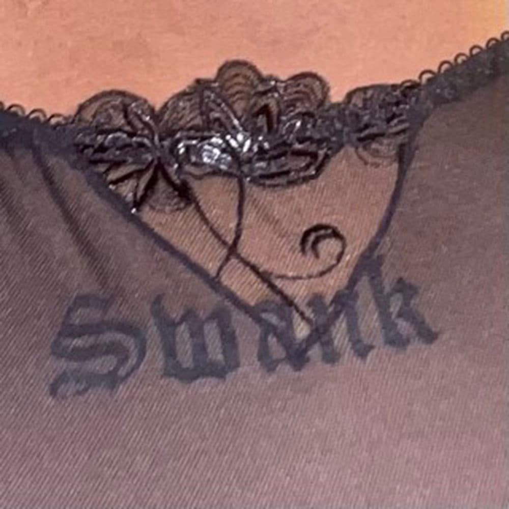 Swank Mami – Dance
