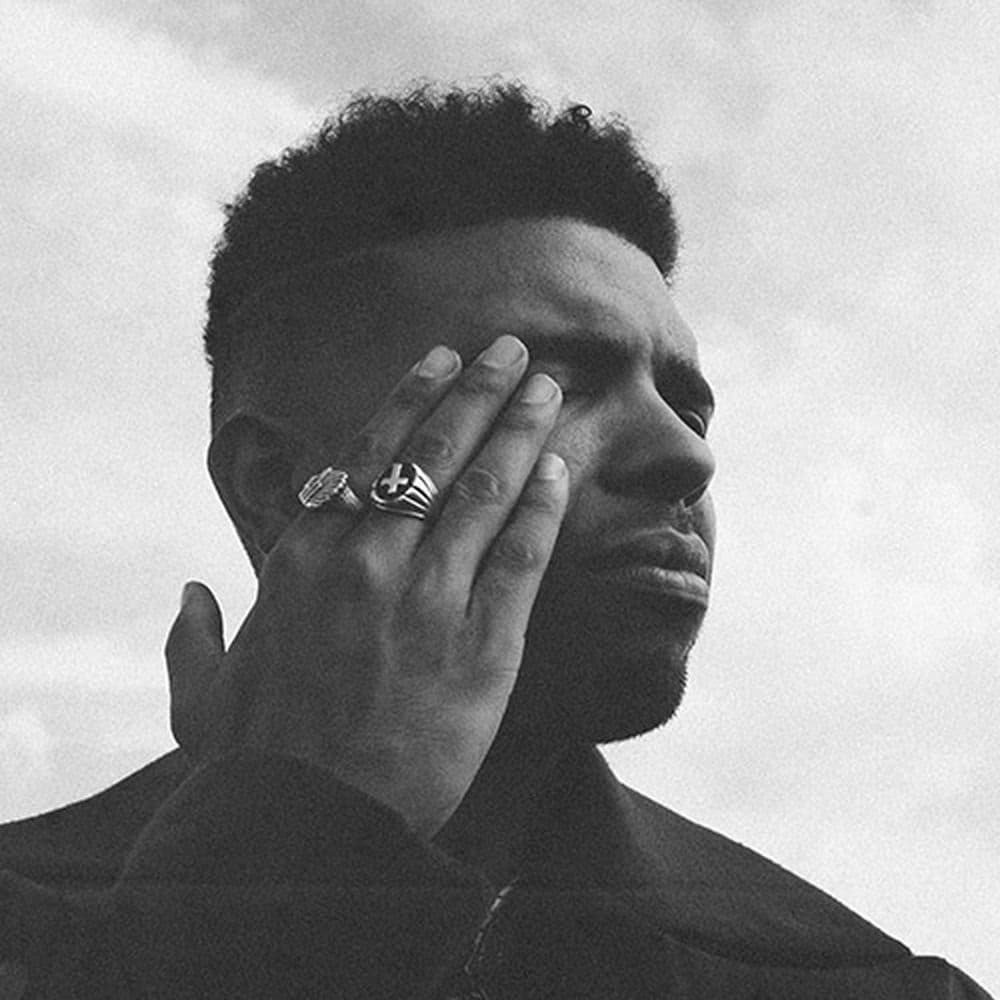 Devon Gilfillian – Retro Soul