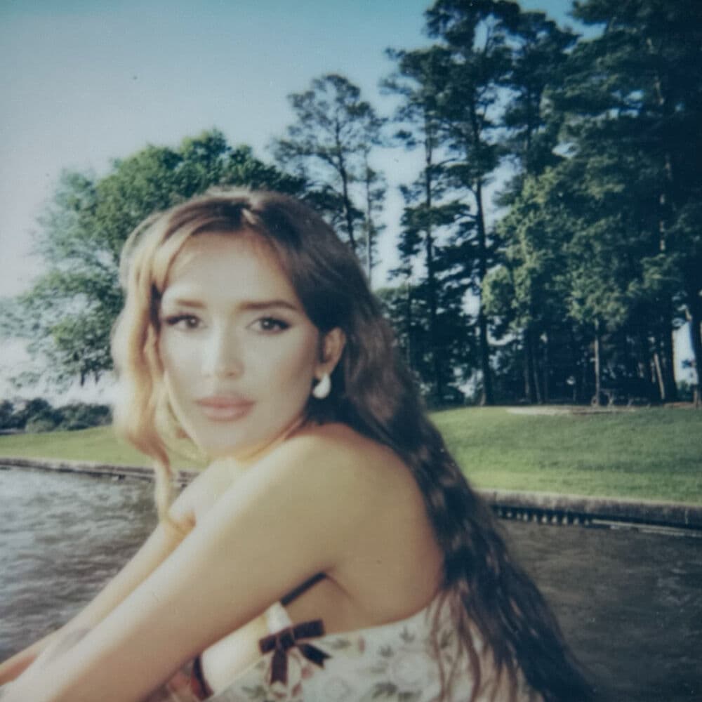 Laci Kaye Booth – Country