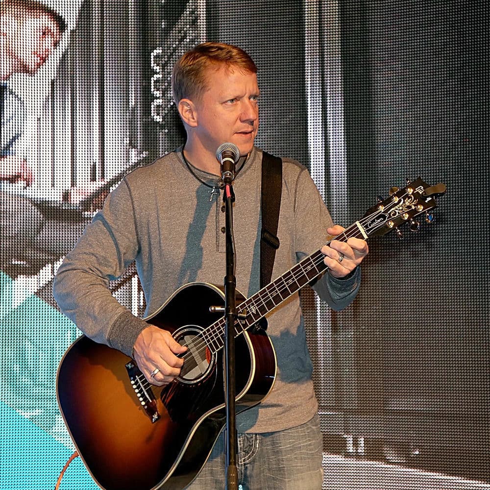 Cory Morrow – Singer-Songwriter