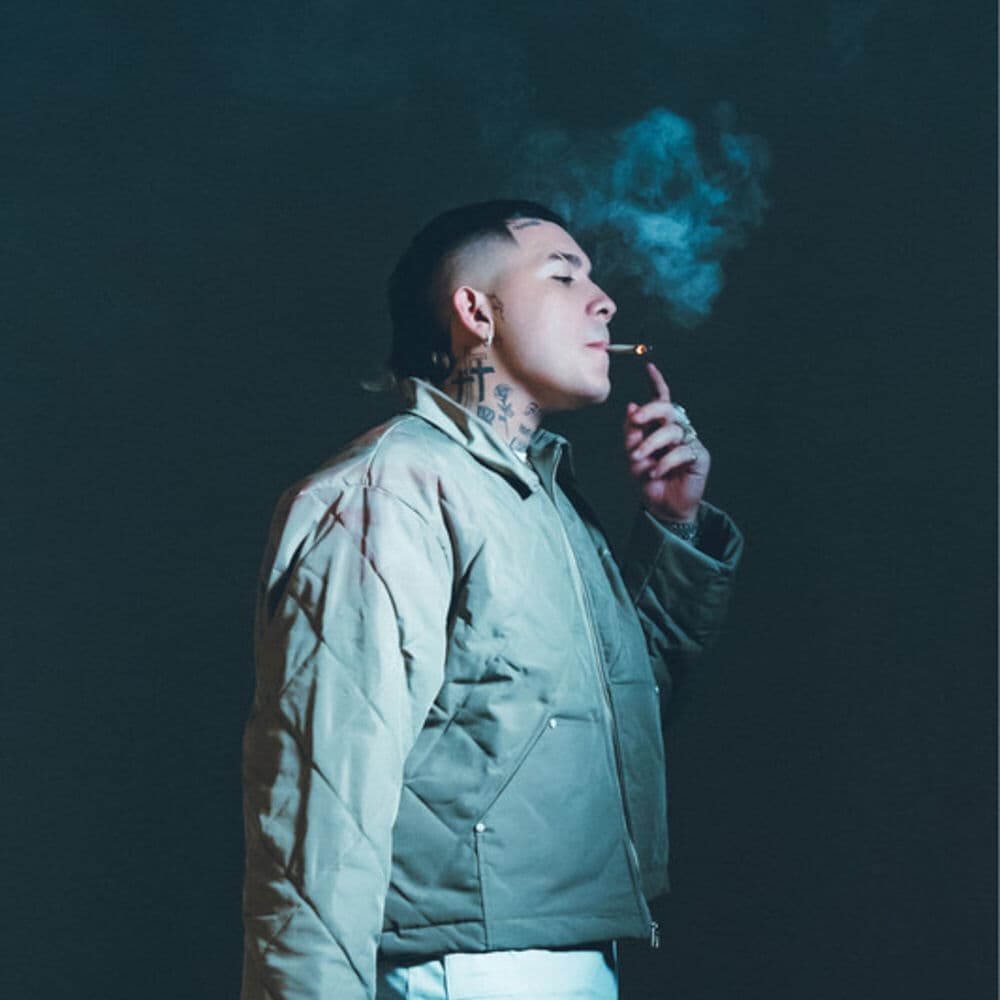 Kris R. – Latin