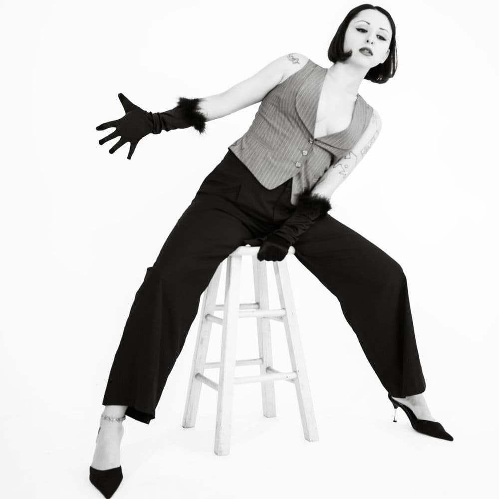 Madeline Goldstein – Electro