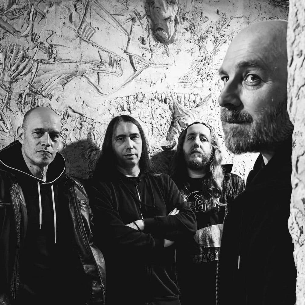 Mirror Of Deception – Doom Metal