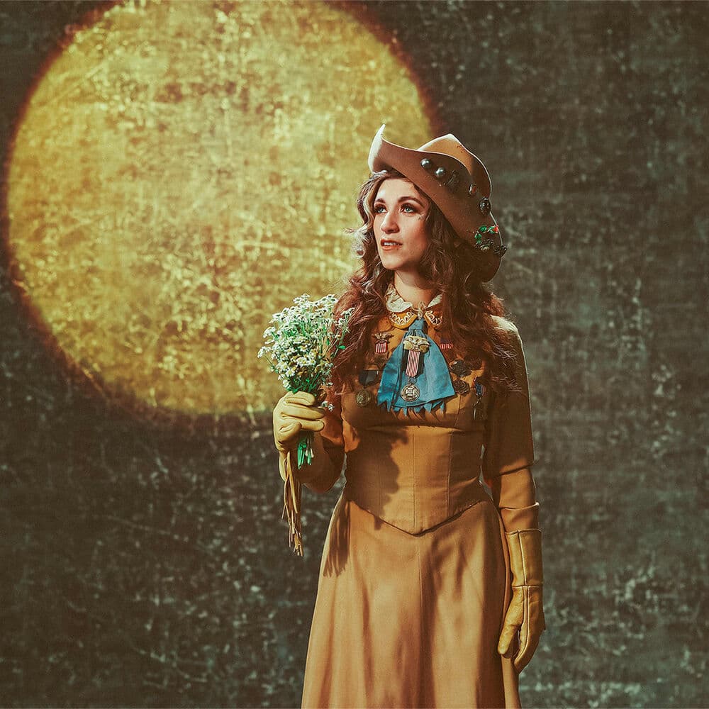 Sierra Ferrell – Singer-Songwriter
