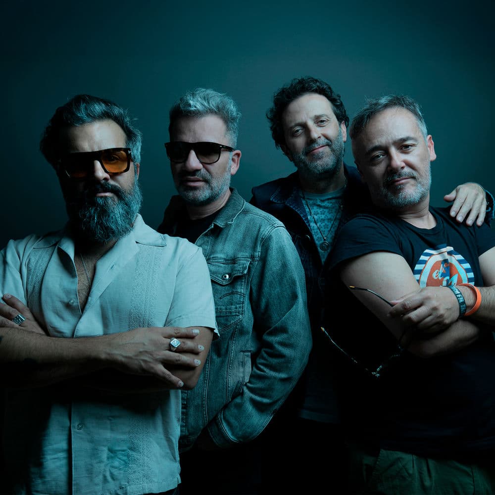Love of Lesbian – Indie Pop