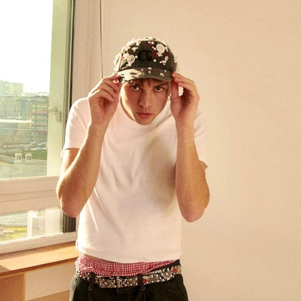 ARTHUR ELY – Pop