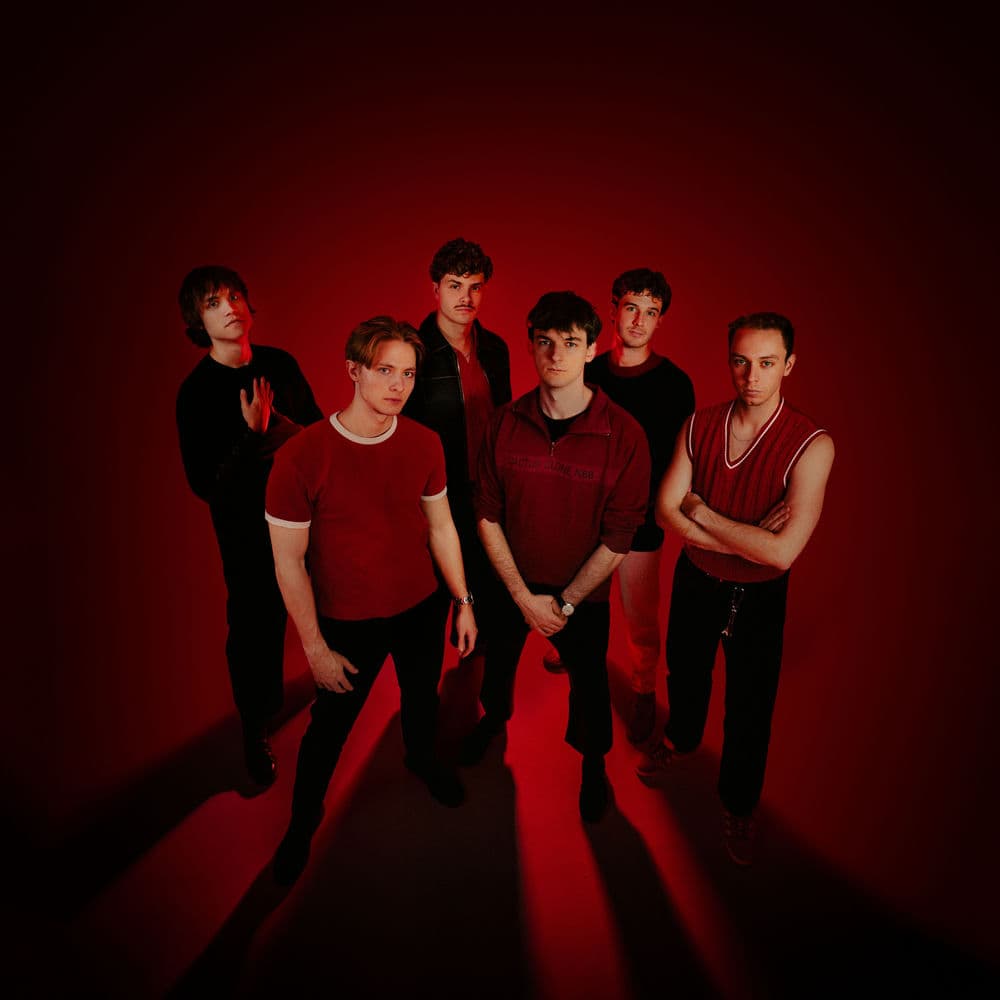 Máklikőr – Alternative