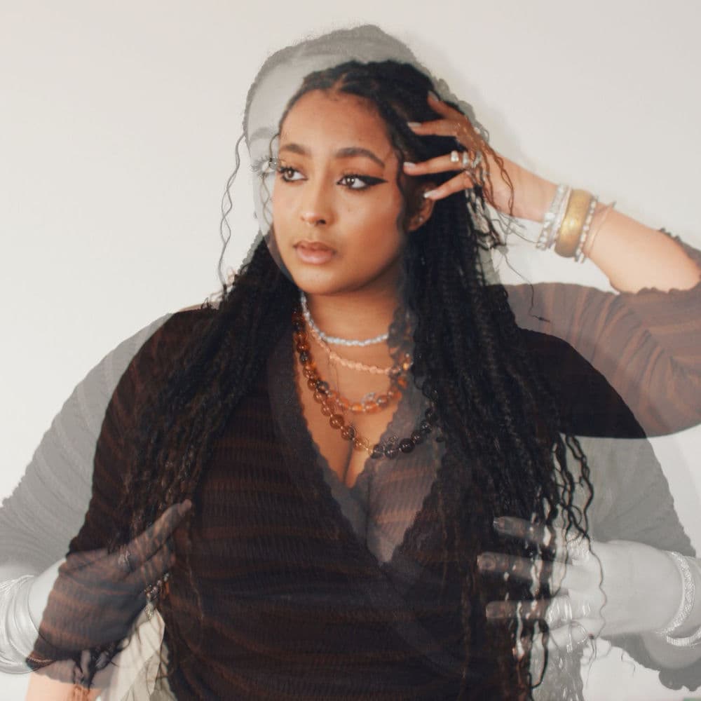 Isabelle Mettle – R&B