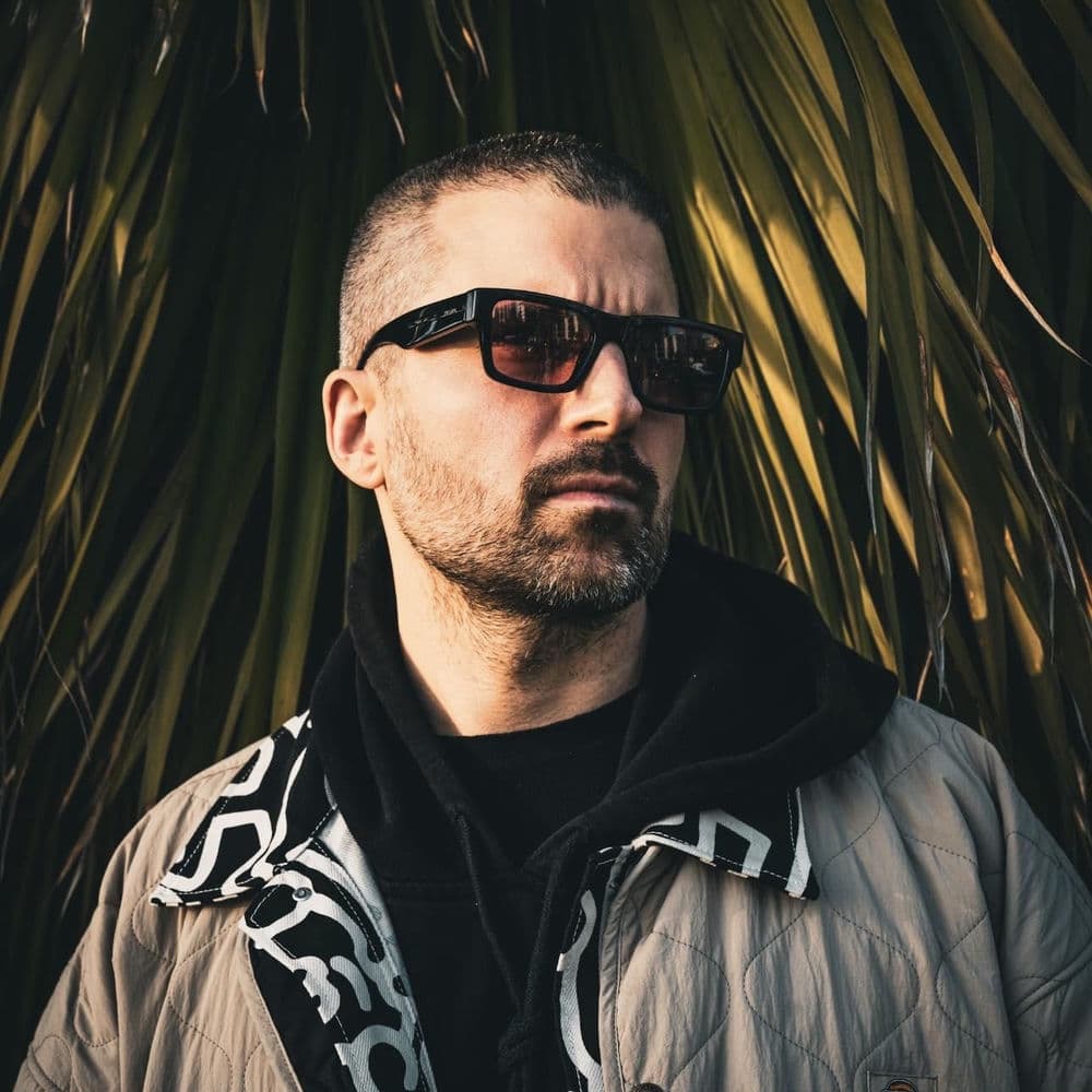 Sidney Charles – Pop
