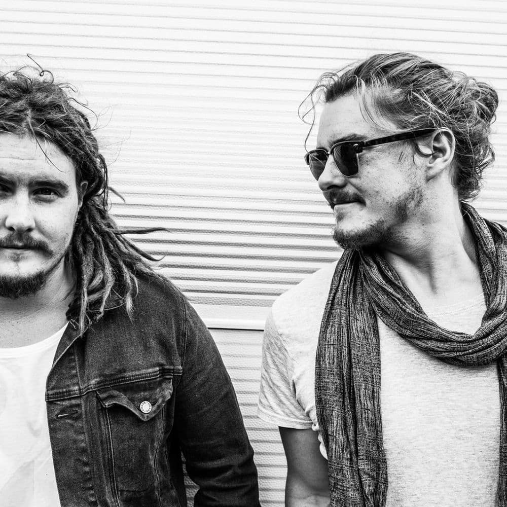 Pierce Brothers – Folk
