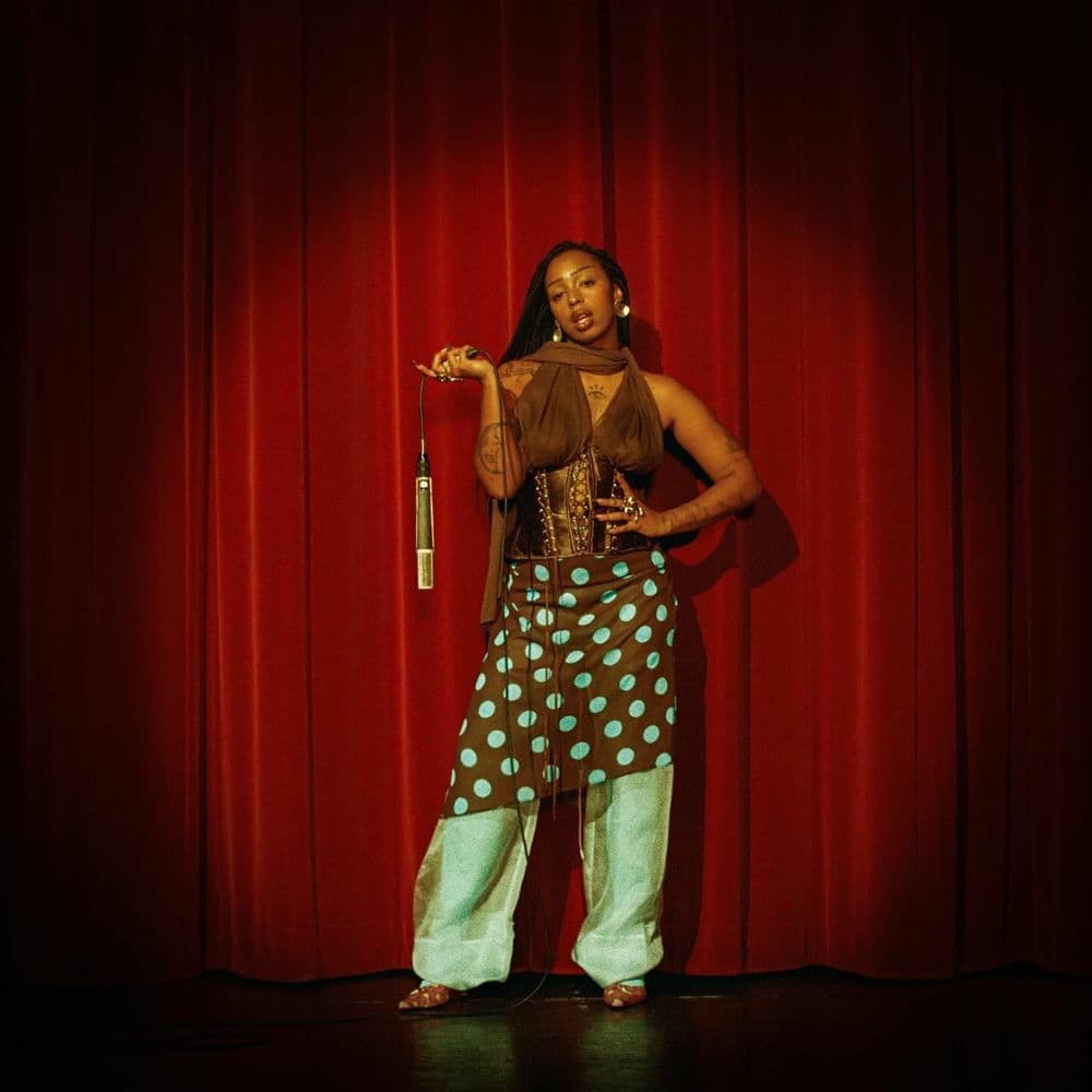LYNN – R&B