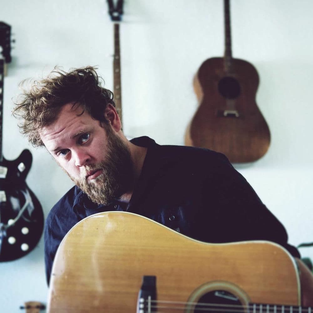 Jeffrey Martin – Singer-Songwriter