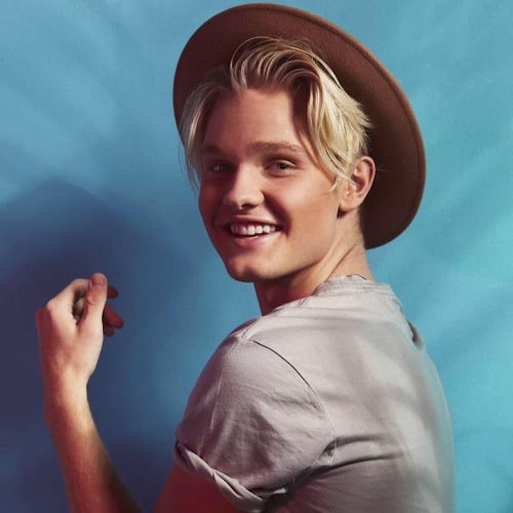 BENJAMIN – Pop