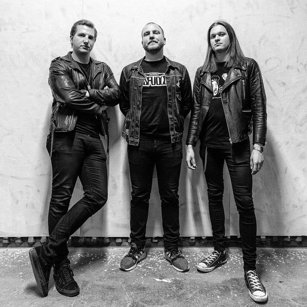 Liar Thief Bandit – Rock