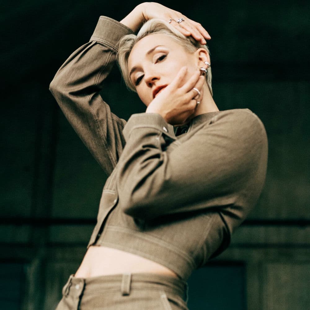 Kiimi – Dance