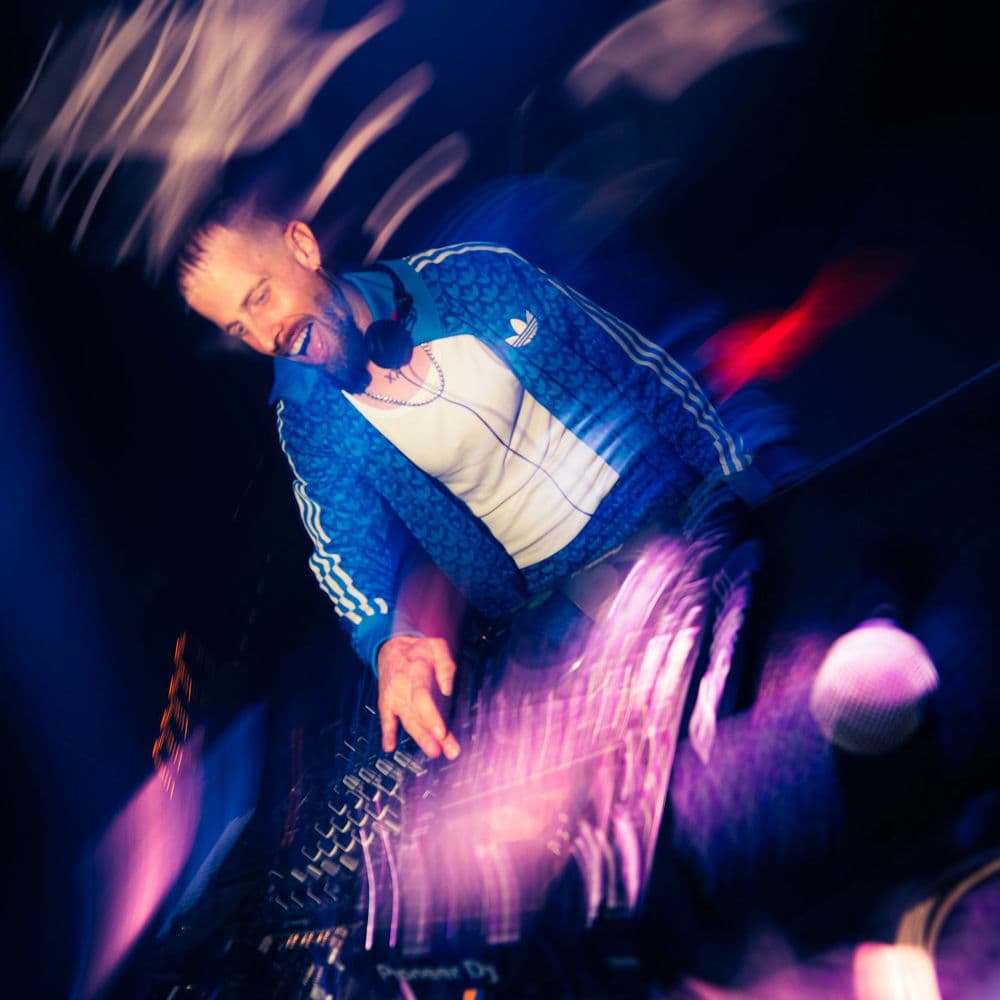 NDLR – Techno