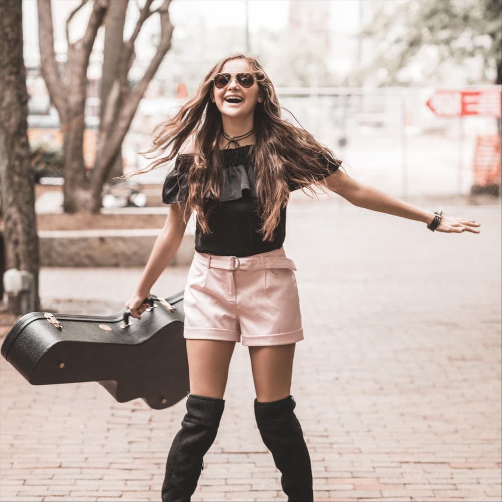 Abbie Callahan – Country