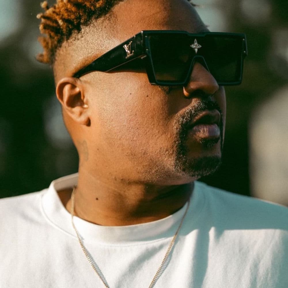 Byron the Aquarius – R&B
