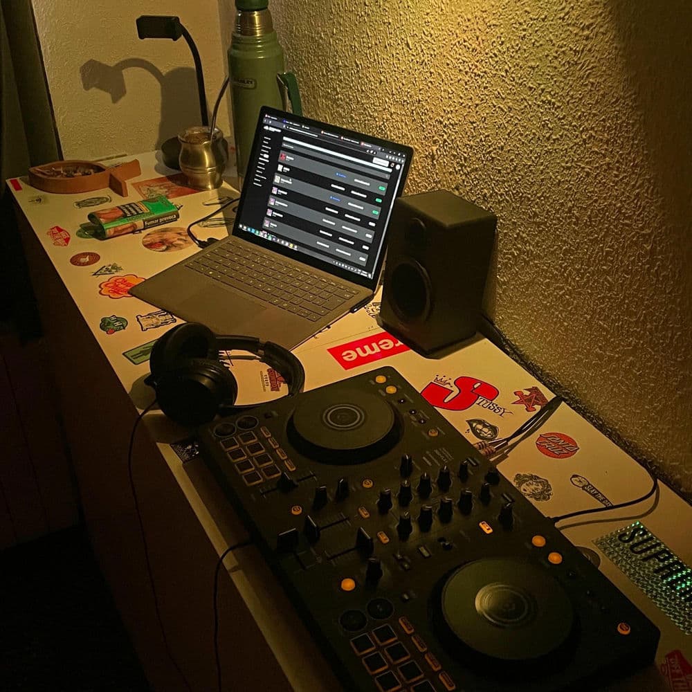 Oleg – Electro