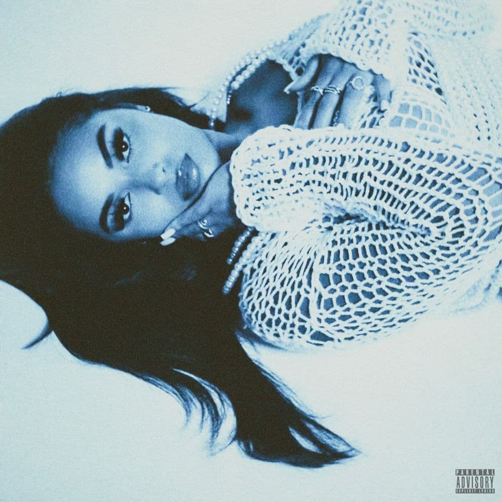 Ama Louise – Singer-Songwriter